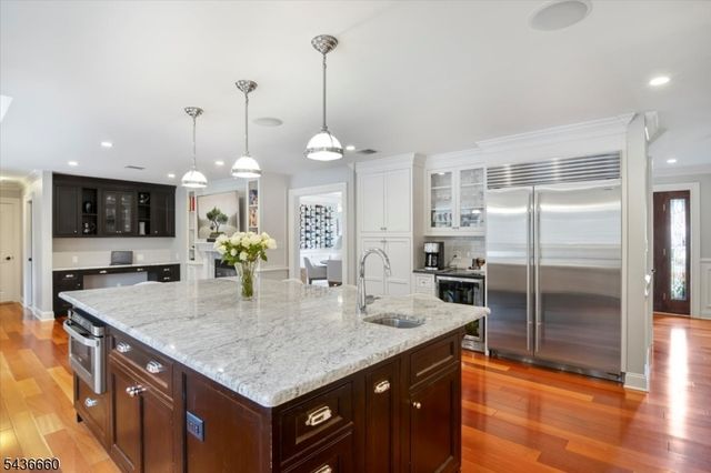 12 Longell Dr, Wayne Twp., NJ 07470