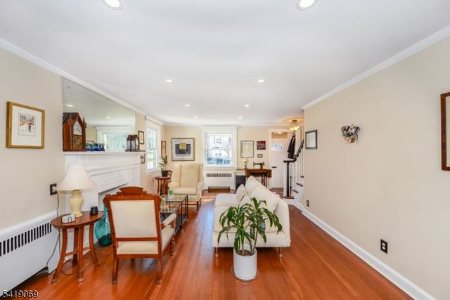 68 Newman Ave, Verona Twp., NJ 07044