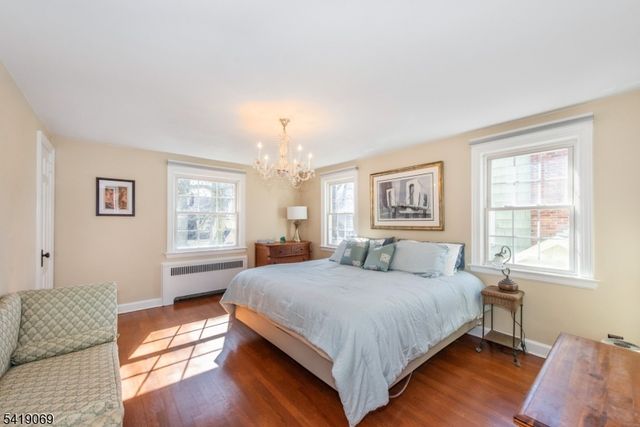 68 Newman Ave, Verona Twp., NJ 07044