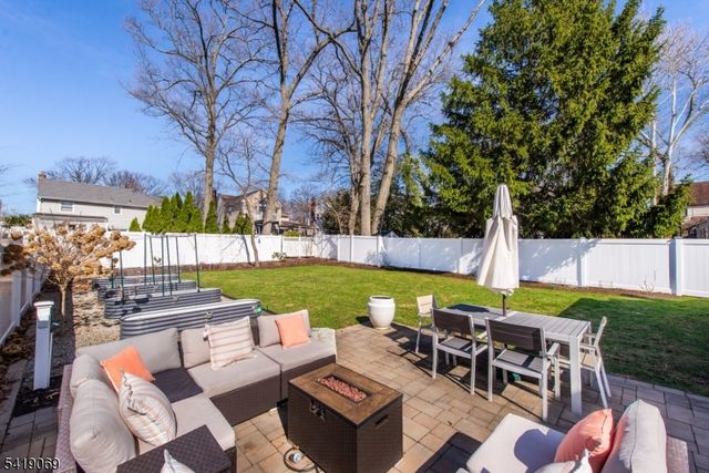 68 Newman Ave, Verona Twp., NJ 07044