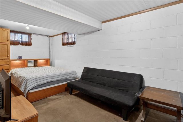 1012 Central Avenue, Evansdale, IA 50707