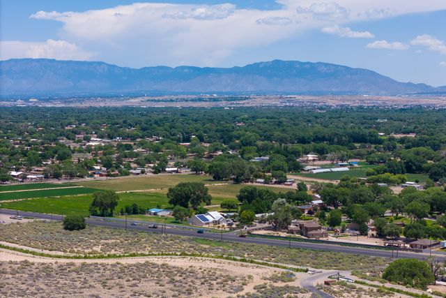 Coors Road SW, Albuquerque, NM 87121