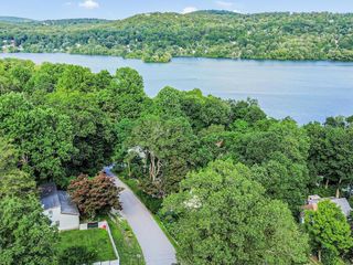 31 Warren Drive, Patterson, NY 12563