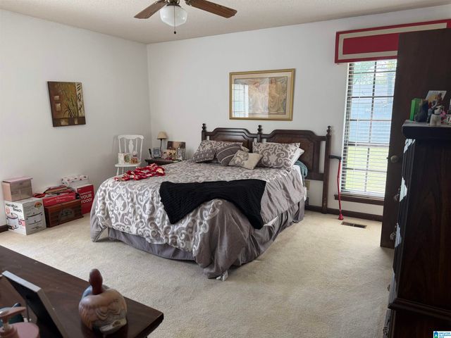 301 TRADEWINDS CIRCLE, Alabaster, AL 35007