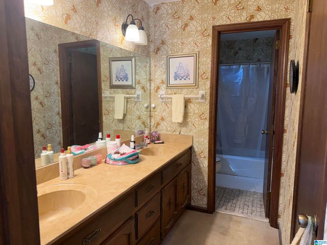 301 TRADEWINDS CIRCLE, Alabaster, AL 35007