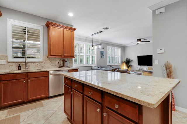 4558 Mediterranean Circle, Palm Beach Gardens, FL 33418