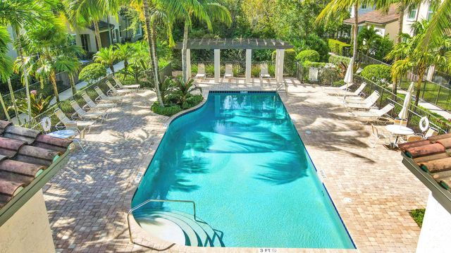 4558 Mediterranean Circle, Palm Beach Gardens, FL 33418