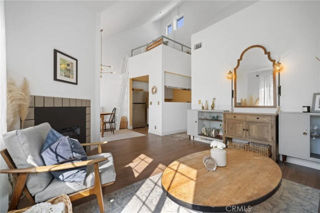 1043 Southwood Drive F, San Luis Obispo, CA 93401