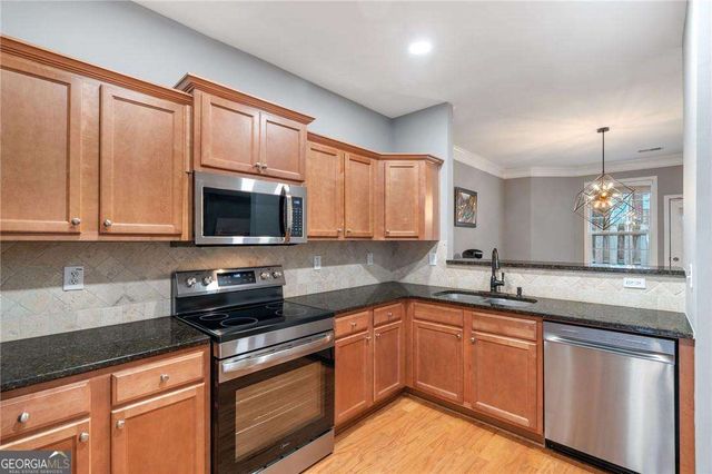 3063 Thornbury Trace, Atlanta, GA 30360