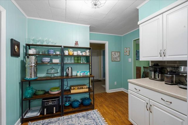 2206 Circle Drive, Lexington, KY 40505