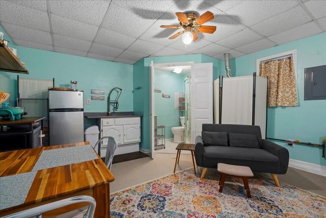2206 Circle Drive, Lexington, KY 40505