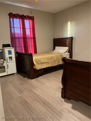 1111 Bluebird Drive, Cedarville, AR 72932