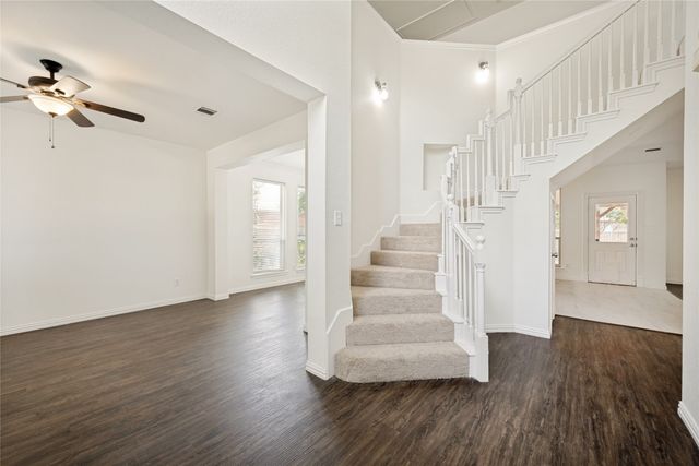 600 Sunfish Drive, Crowley, TX 76036
