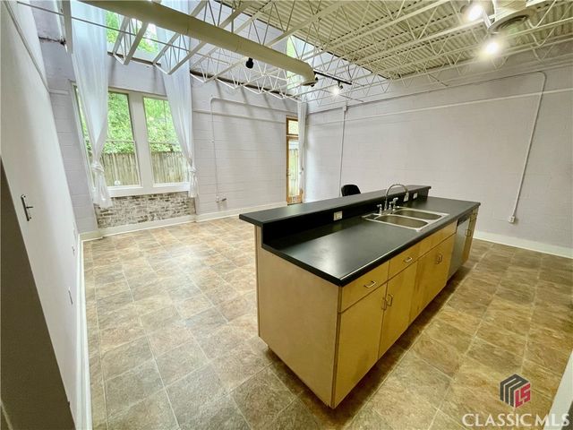 1295 E Broad Street C1, Athens, GA 30601