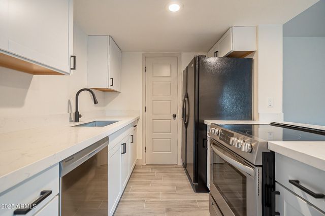 600 S DOBSON Road 39, Mesa, AZ 85202