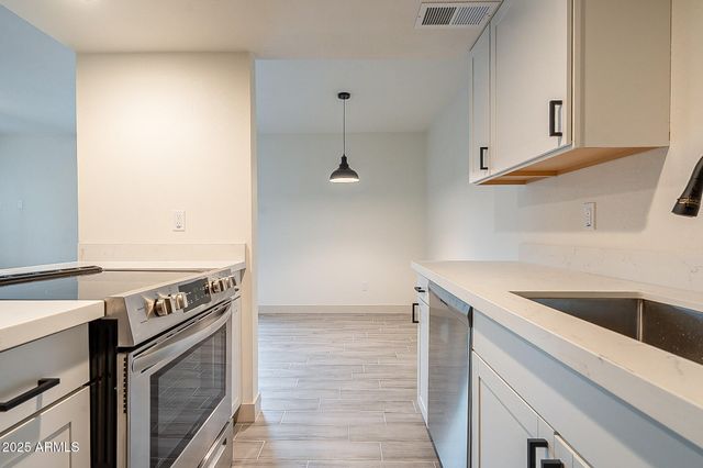 600 S DOBSON Road 39, Mesa, AZ 85202