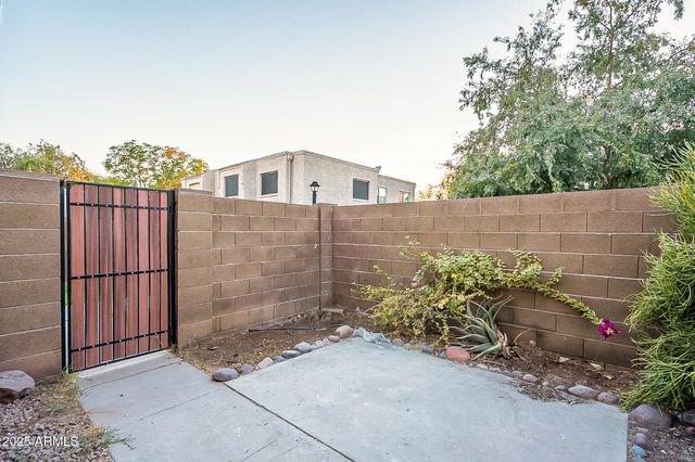 600 S DOBSON Road 39, Mesa, AZ 85202