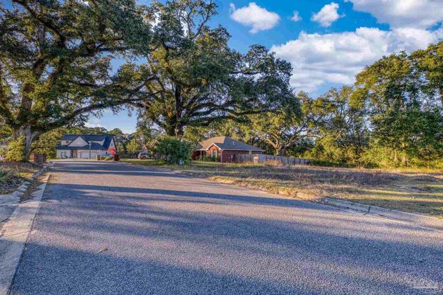 7030 Rampart Way, Pensacola, FL 32505