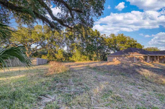 7030 Rampart Way, Pensacola, FL 32505