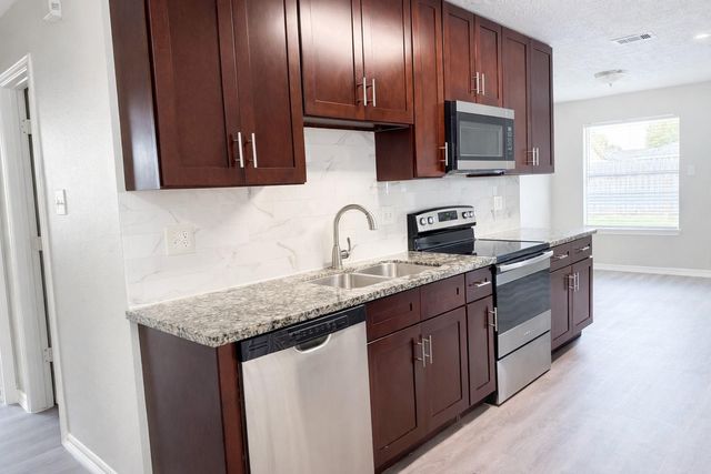 18626 Lippizaner Drive, Cypress, TX 77433