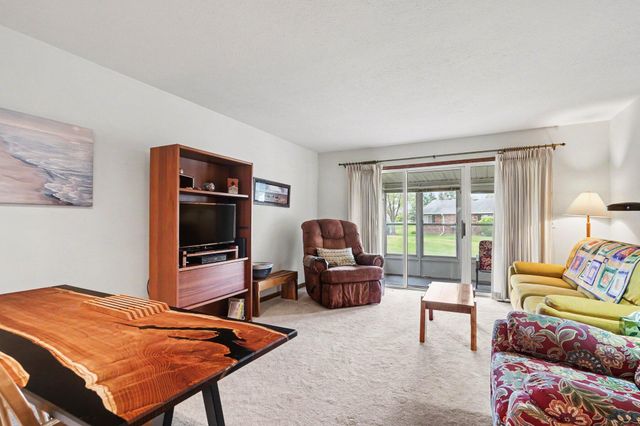 5168 Green Meadow Road 85, Kalamazoo, MI 49009
