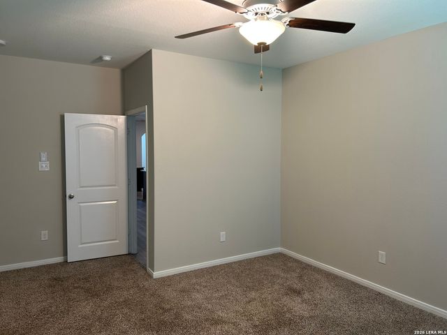 7970 Cactus Plum Dr, San Antonio, TX 78254