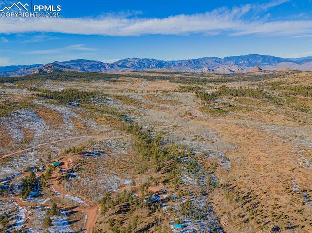 100 Wolverine Drive, Florissant, CO 80816