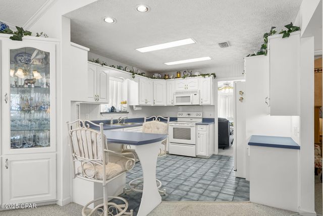 73 Gulf Loop, Panama City Beach, FL 32408