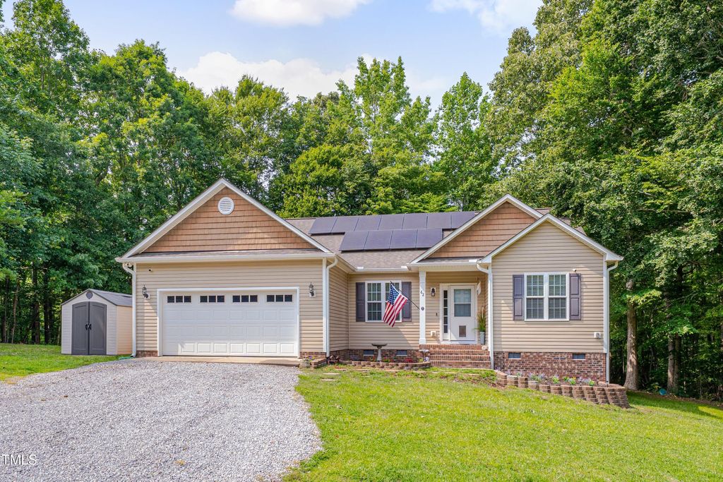 62 Mountain Laurel Lane, Four Oaks, NC 27524
