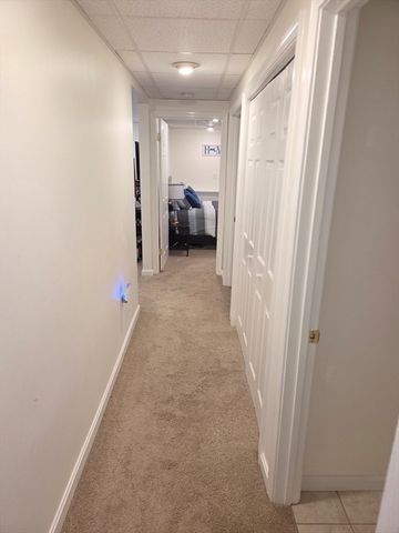 70 Londonderry Rd 70, Grafton, MA 01519