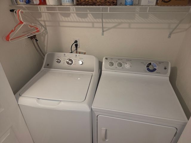 70 Londonderry Rd 70, Grafton, MA 01519