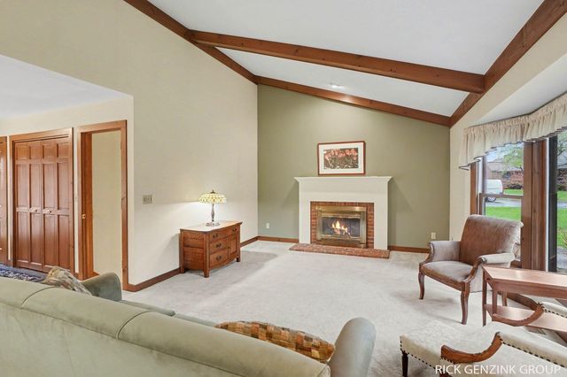 314 Foxcroft Circle, Holland, MI 49423