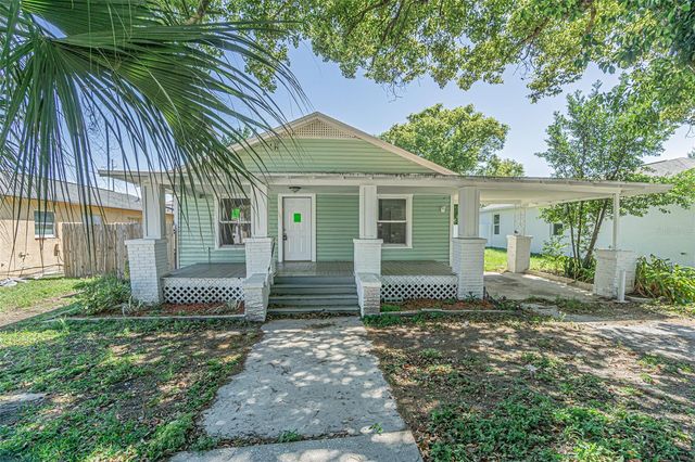 8311 N SEMMES STREET, Tampa, FL 33604