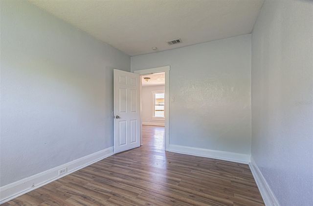 8311 N SEMMES STREET, Tampa, FL 33604