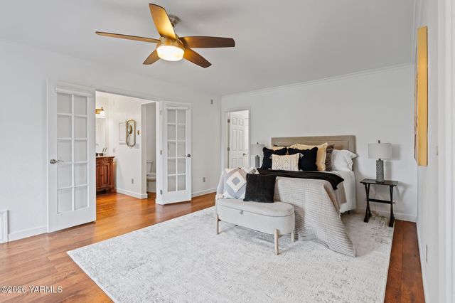 1217 N 22nd Ave, Yakima, WA 98902