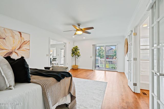 1217 N 22nd Ave, Yakima, WA 98902