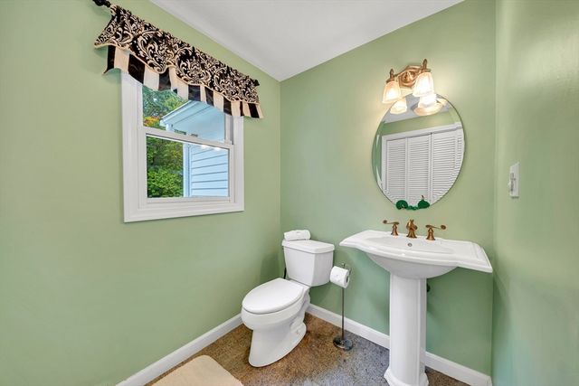 14 Claire Ave, Mansfield, MA 02048