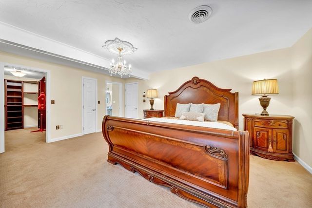 14 Claire Ave, Mansfield, MA 02048