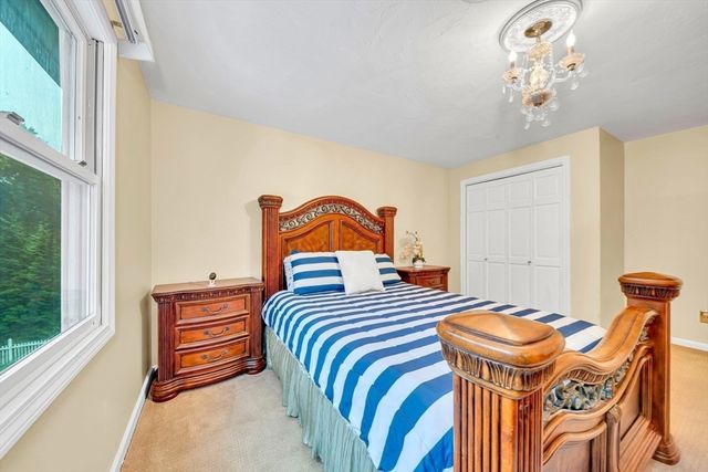 14 Claire Ave, Mansfield, MA 02048