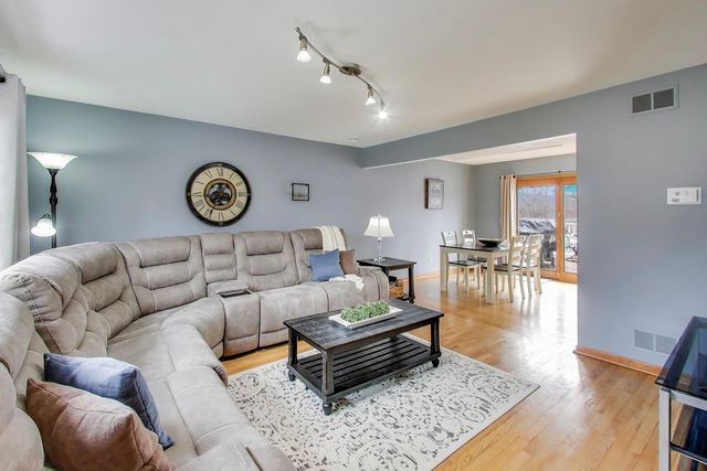 25097 W Buena Avenue, Lake Villa, IL 60046