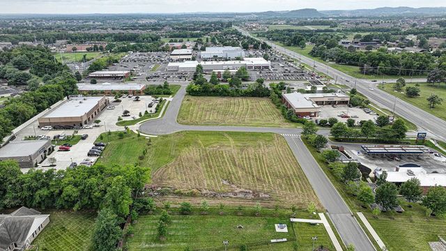 951 Memory Ln, Gallatin, TN 37066