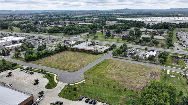 951 Memory Ln, Gallatin, TN 37066