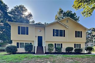 748 Dillon Drive, Douglasville, GA 30134