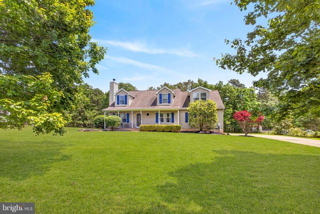 10 COUNTRY RD, Jackson, NJ 08527