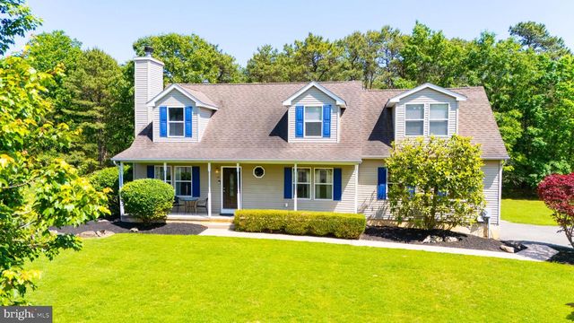 10 COUNTRY RD, Jackson, NJ 08527