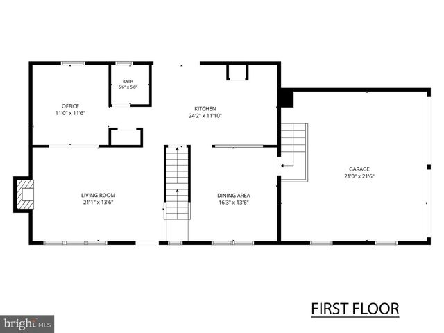 10 COUNTRY RD, Jackson, NJ 08527