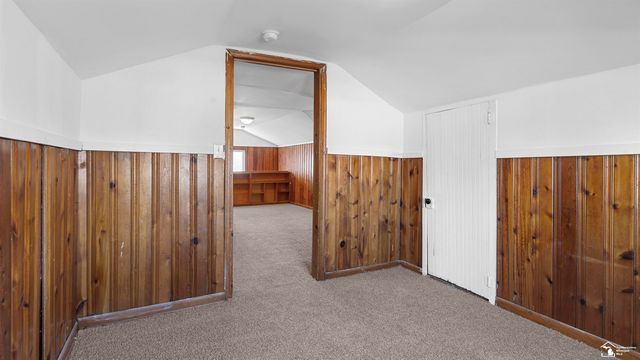 1053 Garfield Avenue, Lincoln Park, MI 48146