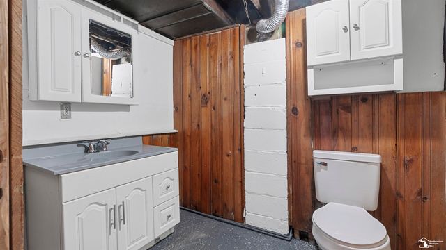 1053 Garfield Avenue, Lincoln Park, MI 48146