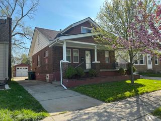 1053 Garfield Avenue, Lincoln Park, MI 48146