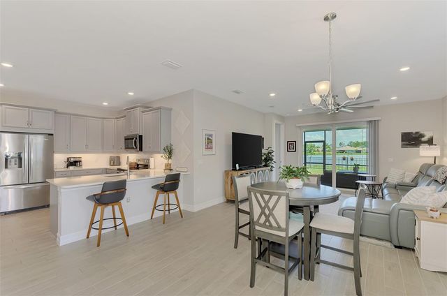 329 IBIZA LOOP, Venice, FL 34292